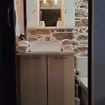 Casa Lithari