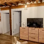 Apartament Casa Lithari *