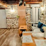 Casa Lithari *
