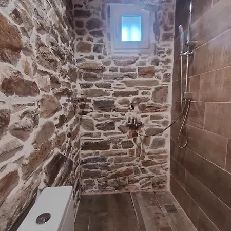 Apartment παραδοσιακό πέτρινο σπίτι