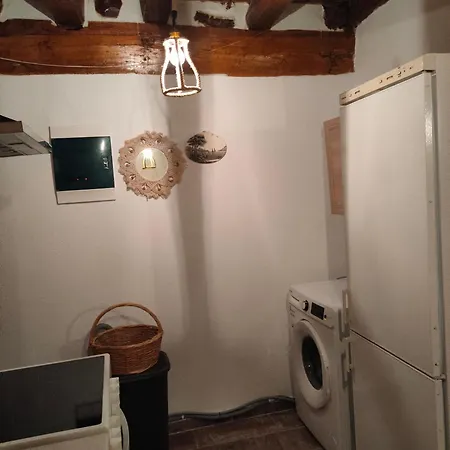 παραδοσιακό πέτρινο σπίτι Apartment Nikiti (Sithonia)