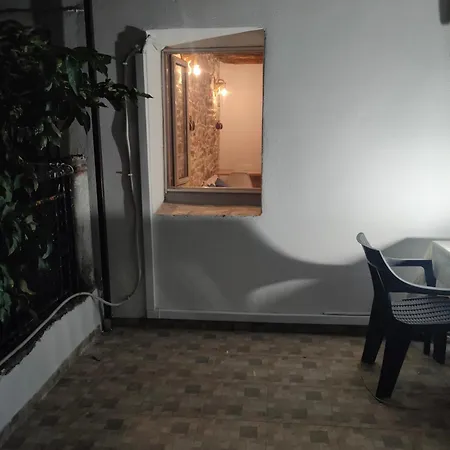 Apartment παραδοσιακό πέτρινο σπίτι Nikiti (Sithonia)