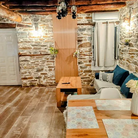 Casa Lithari *