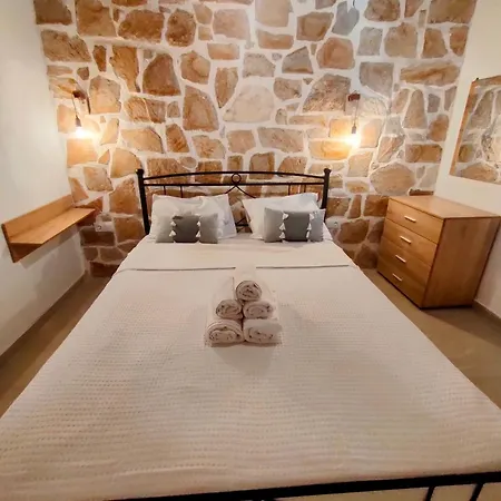 Apartment παραδοσιακό πέτρινο σπίτι